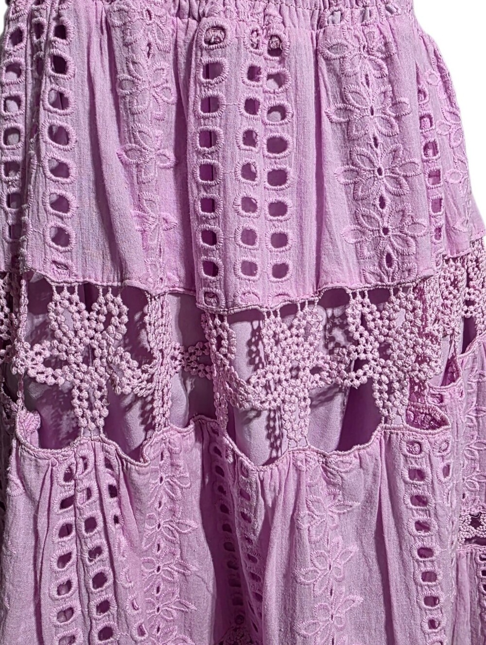 STRUT & BOLT LAVENDER EYELET MIDI DRESS SZ M - Picture 8 of 11
